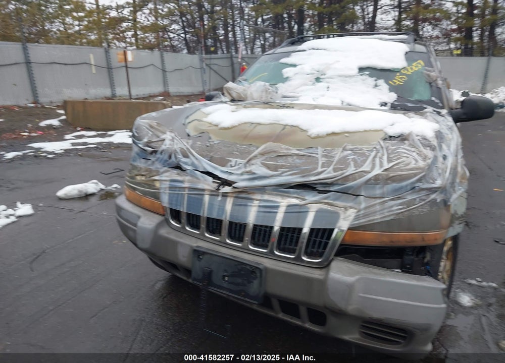 2000 JEEP GRAND CHEROKEE LAREDO VIN: 1J4GW48S1YC170303