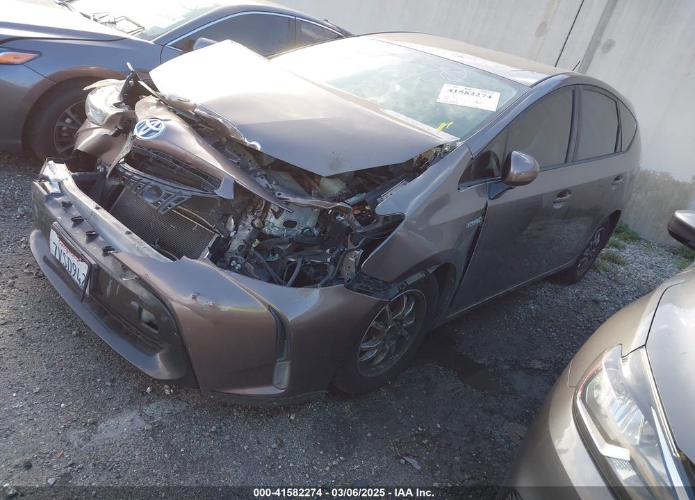 2015 TOYOTA PRIUS V VIN: JTDZN3EU4FJ040526