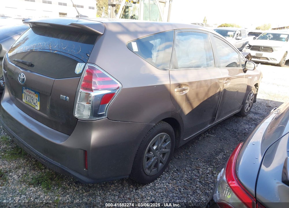 2015 TOYOTA PRIUS V VIN: JTDZN3EU4FJ040526