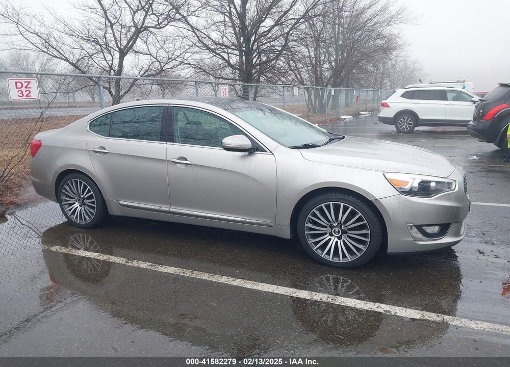2014 KIA CADENZA PREMIUM VIN: KNALN4D7XE5120067