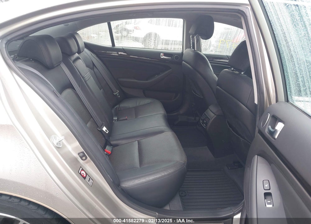 2014 KIA CADENZA PREMIUM VIN: KNALN4D7XE5120067