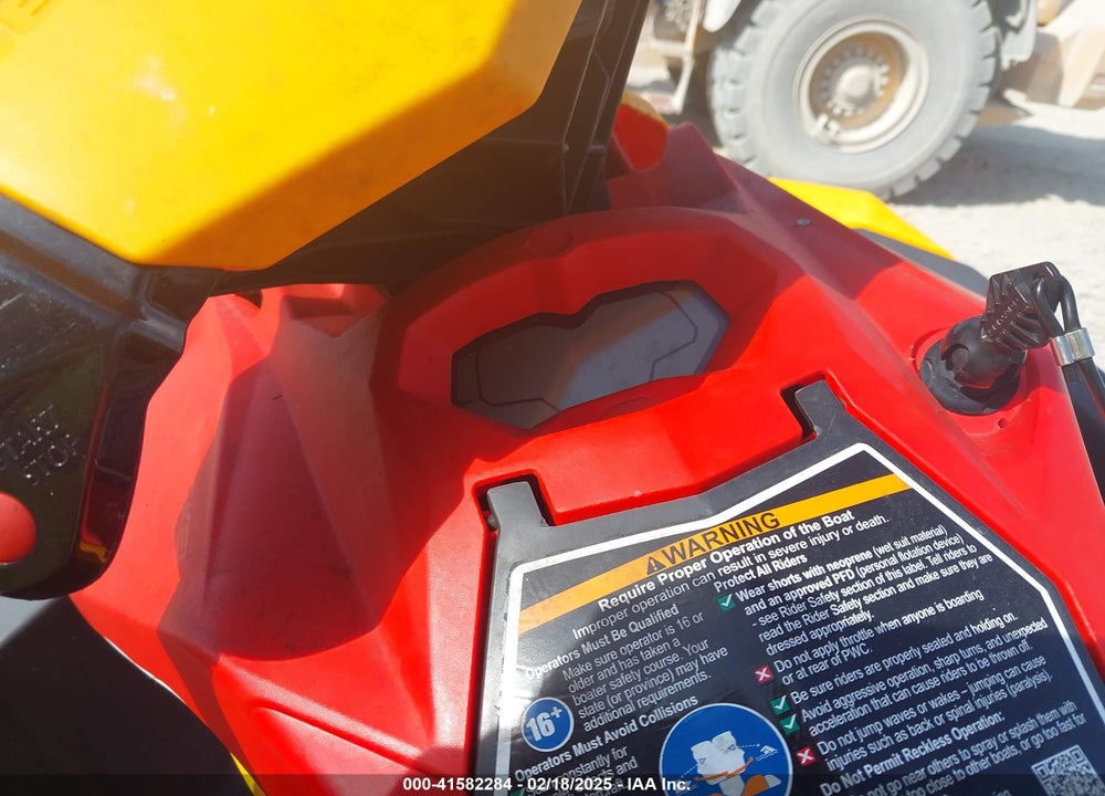 2022 SEA DOO RXT-300 VIN: YDVB6923F222