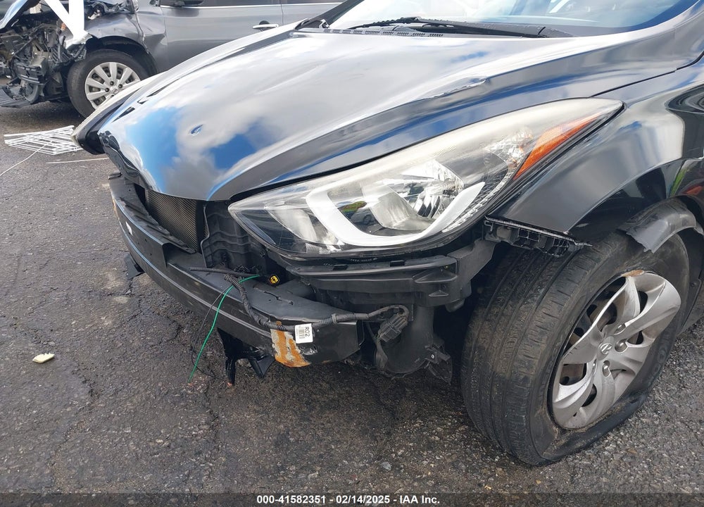 2016 HYUNDAI ELANTRA VIN: KMHDH4AE6GU600340