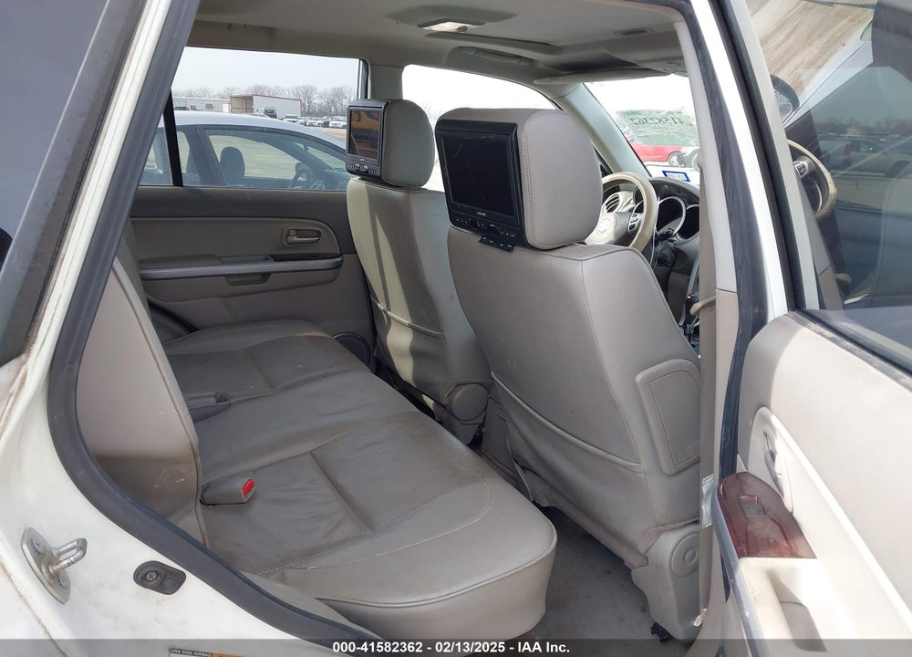 2008 SUZUKI GRAND VITARA LUXURY VIN: JS3TE947X84100168