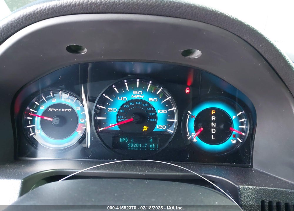 2010 FORD FUSION VIN: 3FAHP0HA8AR401072