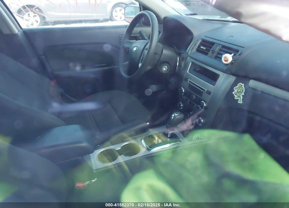 2010 FORD FUSION VIN: 3FAHP0HA8AR401072