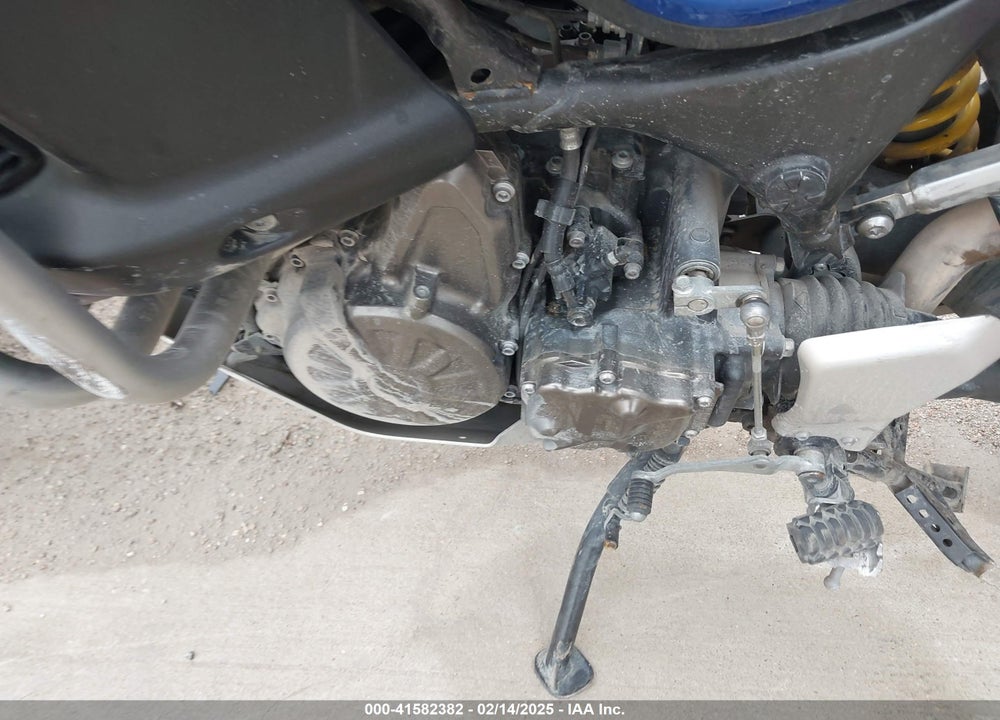 2012 YAMAHA XT1200Z VIN: JYADP03E2CA000032