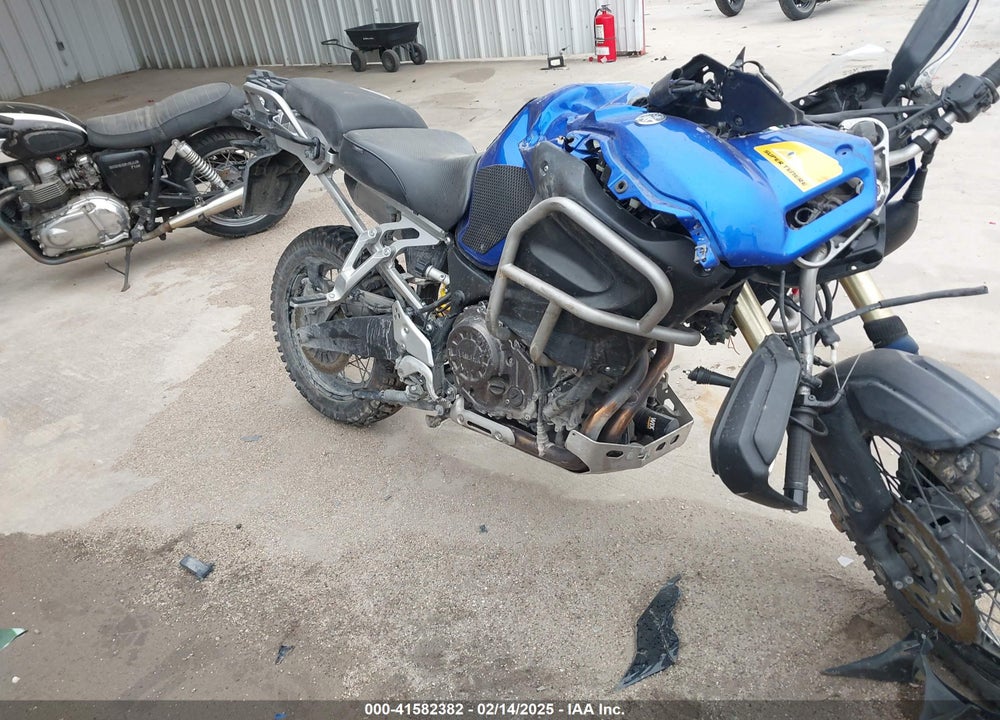 2012 YAMAHA XT1200Z VIN: JYADP03E2CA000032