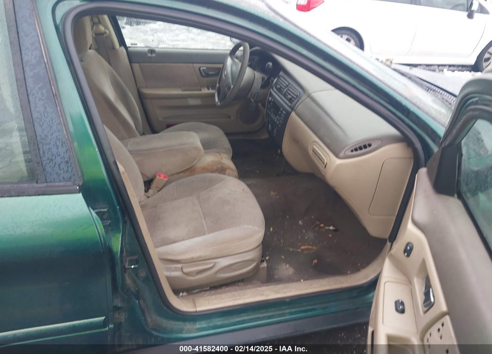 2000 FORD TAURUS SES VIN: 1FAFP55U0YG245095