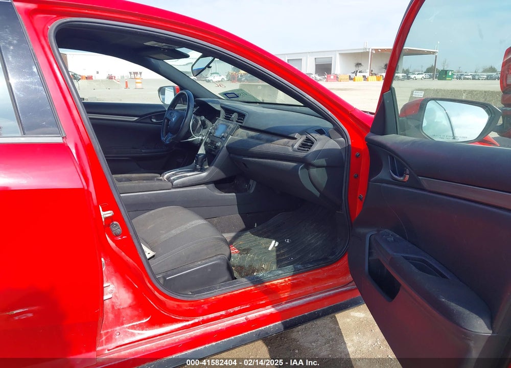 2017 HONDA CIVIC HATCHBACK VIN: SHHFK7H47HU232515