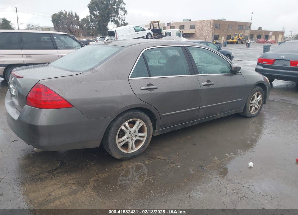2006 HONDA ACCORD 2.4 EX VIN: 1HGCM56726A169041