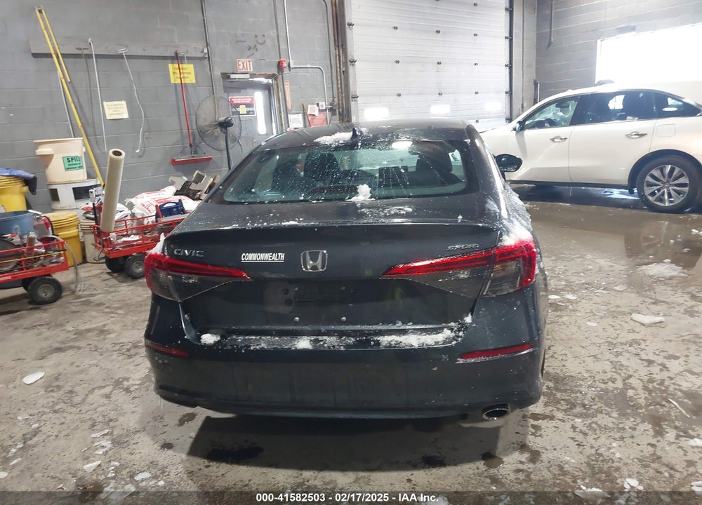 2024 HONDA CIVIC VIN: 2HGFE2F56RH557354