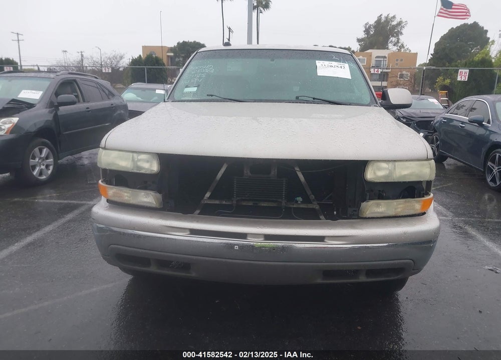 2004 CHEVROLET TAHOE LT VIN: 1GNEC13T24R186187