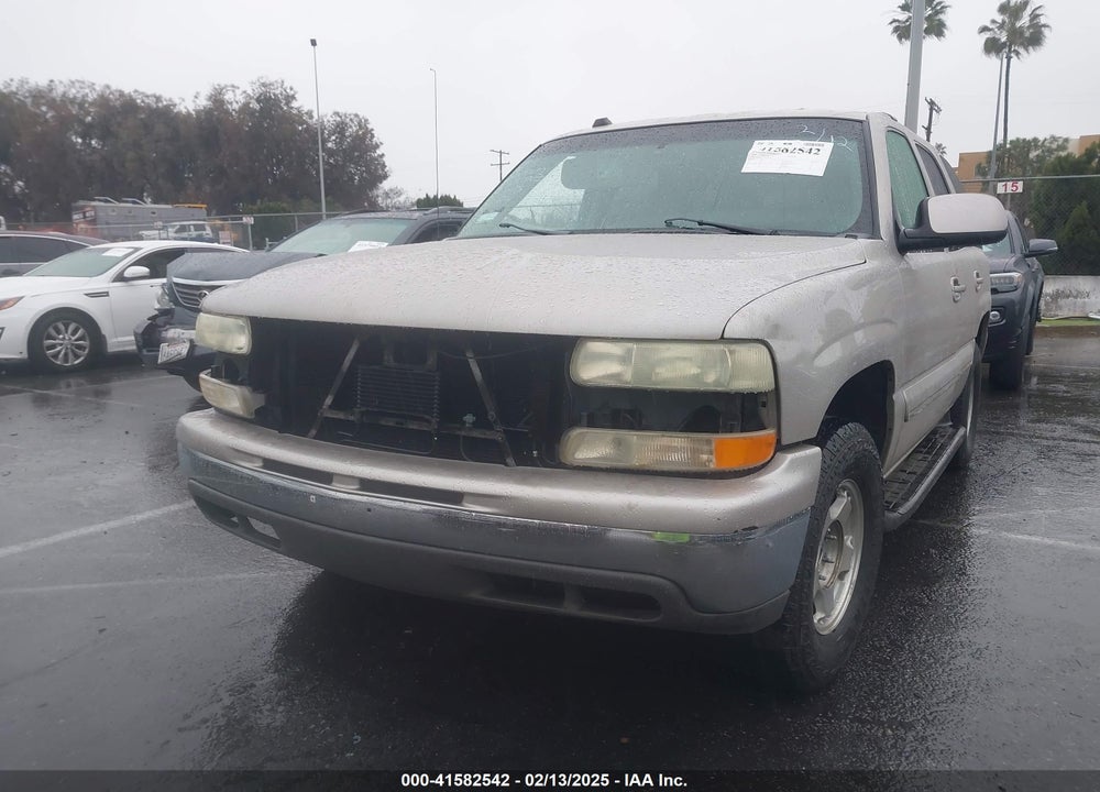 2004 CHEVROLET TAHOE LT VIN: 1GNEC13T24R186187