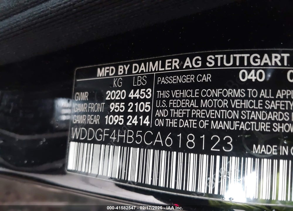 2012 MERCEDES-BENZ C 250 LUXURY/SPORT VIN: WDDGF4HB5CA618123
