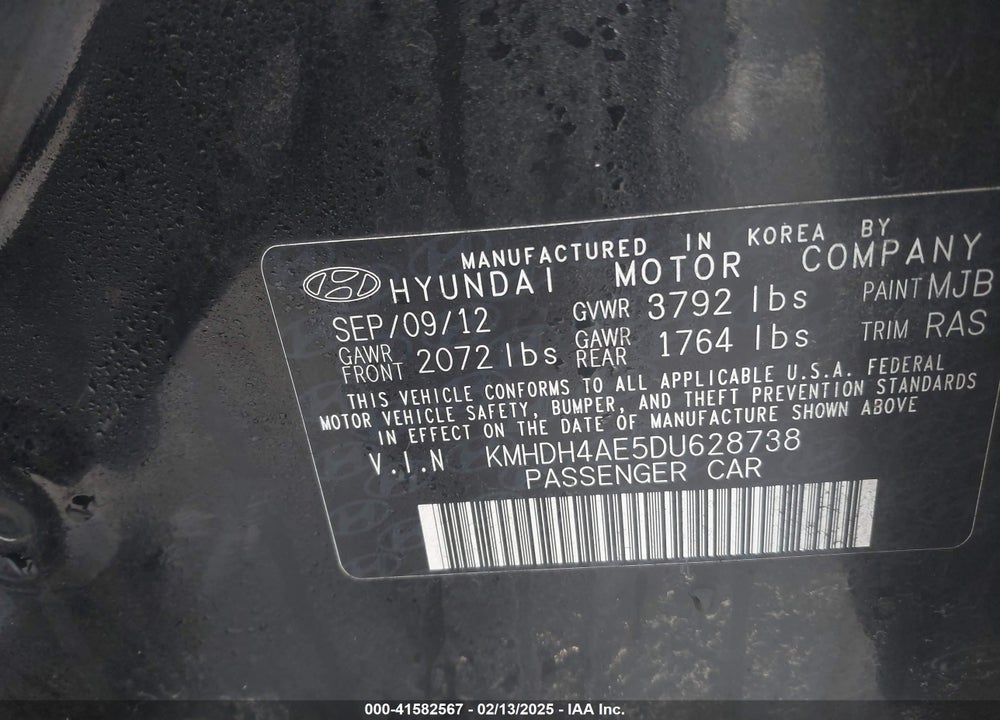 2013 HYUNDAI ELANTRA VIN: KMHDH4AE5DU628738