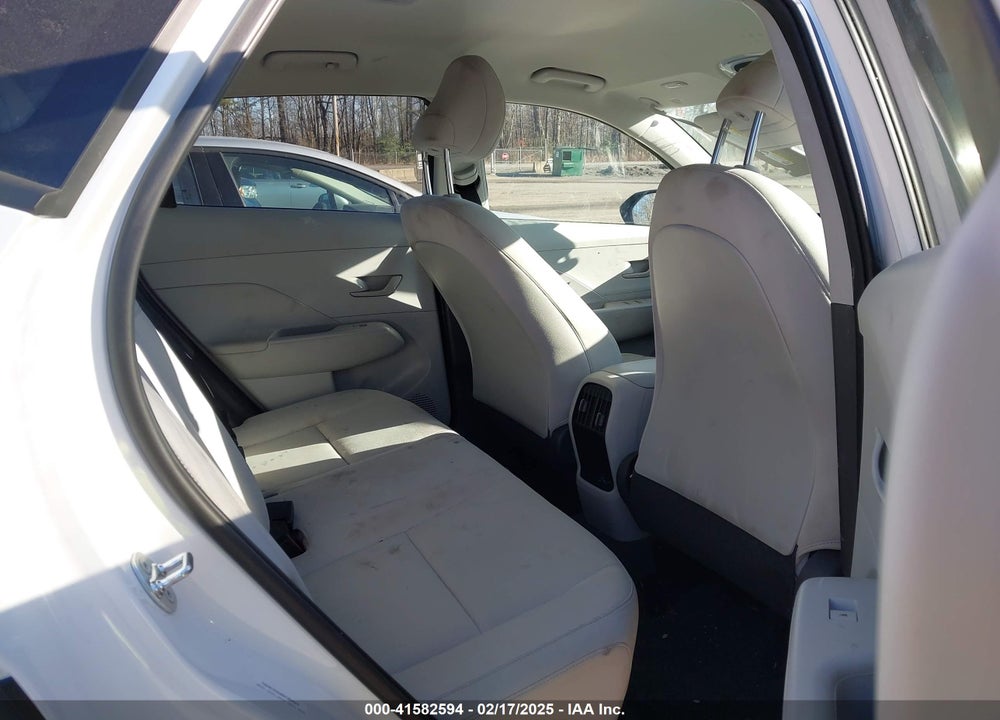 2025 HYUNDAI KONA SEL VIN: KM8HBCAB8SU210481