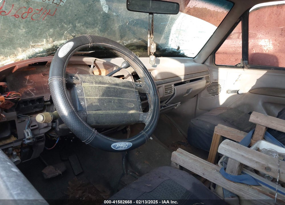 1996 FORD BRONCO U100 VIN: 1FMEU15H4TLA86037