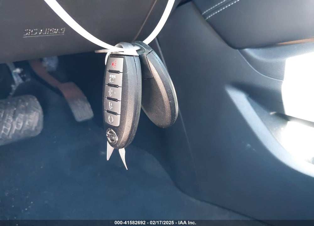 2015 NISSAN MURANO VIN: 5N1AZ2MH7FN225786