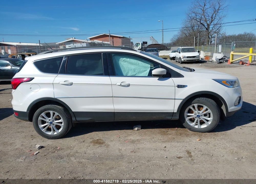 2019 FORD ESCAPE VIN: 1FMCU0HD5KUA74823