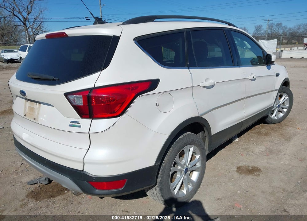 2019 FORD ESCAPE VIN: 1FMCU0HD5KUA74823