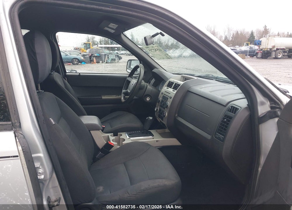 2008 FORD ESCAPE VIN: 1FMCU03Z68KC73211