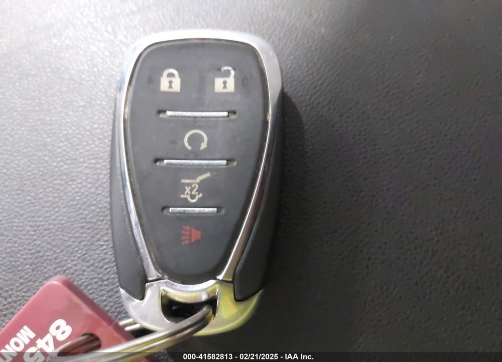 2018 CHEVROLET EQUINOX LT VIN: 2GNAXSEV2J6111892