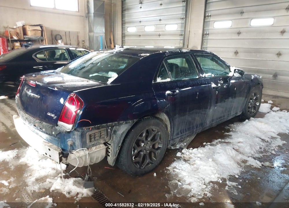2016 CHRYSLER 300 VIN: 2C3CCAGG6GH192919