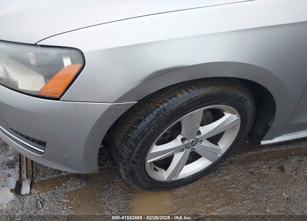 2012 VOLKSWAGEN PASSAT VIN: 1VWBH7A39CC108345