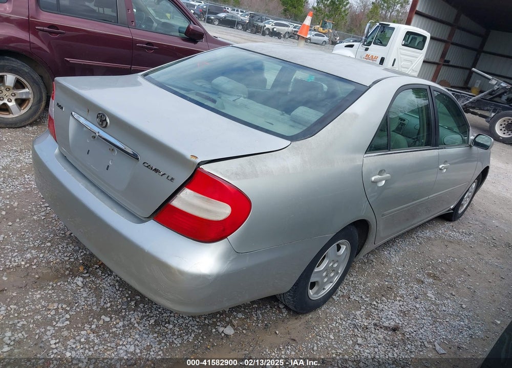 2002 TOYOTA CAMRY LE VIN: 4T1BE32K92U005327