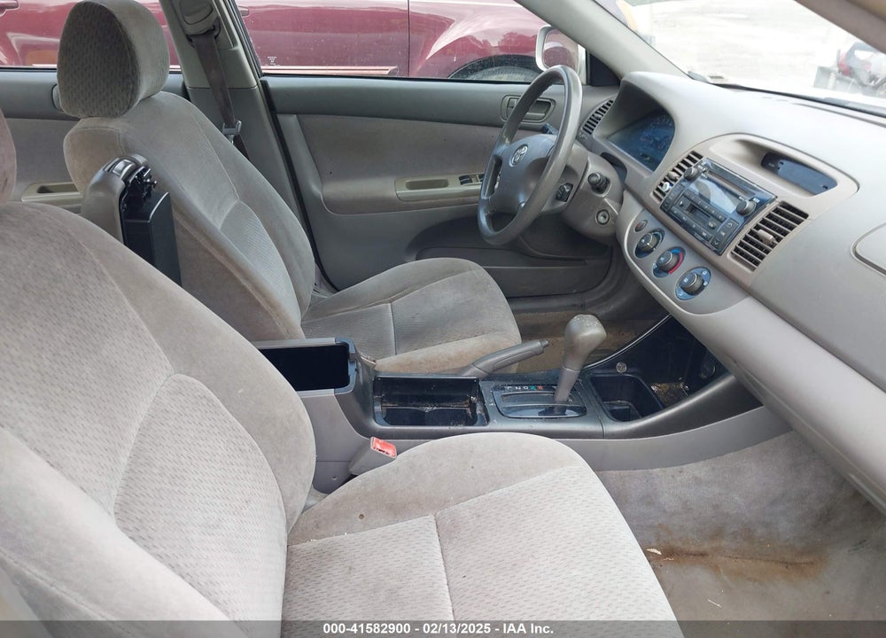 2002 TOYOTA CAMRY LE VIN: 4T1BE32K92U005327