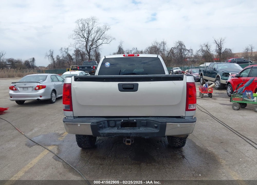 2010 GMC SIERRA 1500 SLE VIN: 1GTSKVE3XAZ276251
