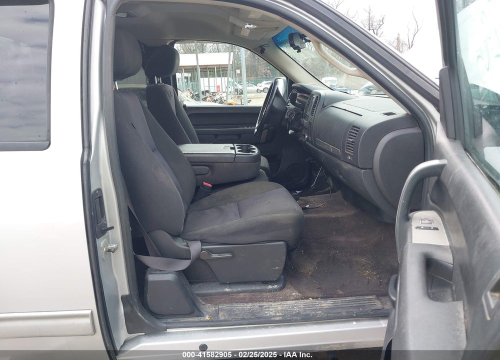 2010 GMC SIERRA 1500 SLE VIN: 1GTSKVE3XAZ276251