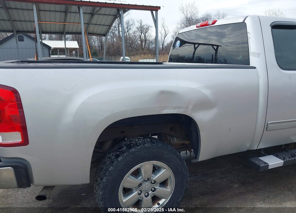 2010 GMC SIERRA 1500 SLE VIN: 1GTSKVE3XAZ276251