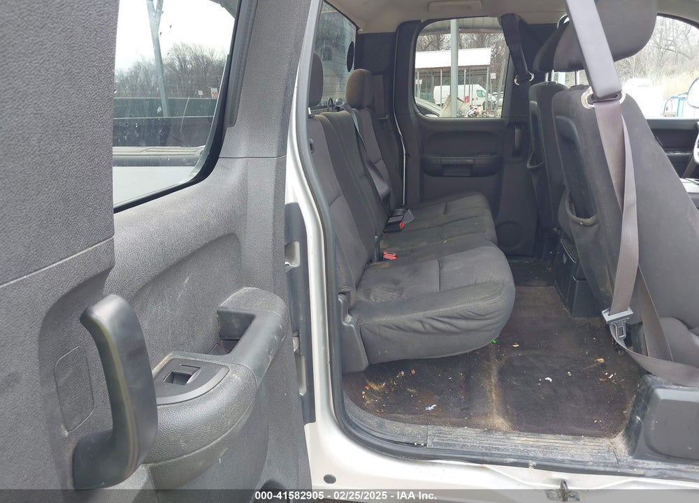 2010 GMC SIERRA 1500 SLE VIN: 1GTSKVE3XAZ276251