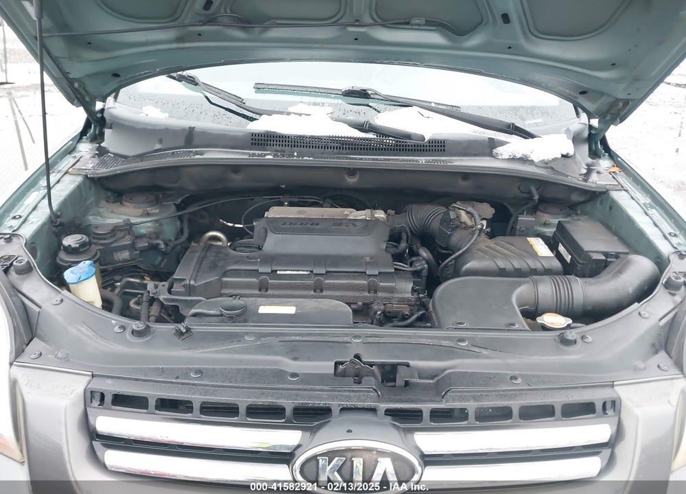 2008 KIA SPORTAGE LX VIN: KNDJF724687456941