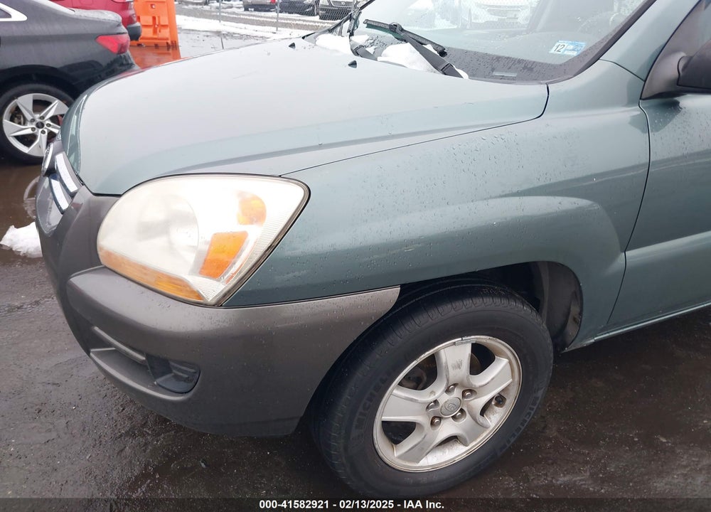 2008 KIA SPORTAGE LX VIN: KNDJF724687456941