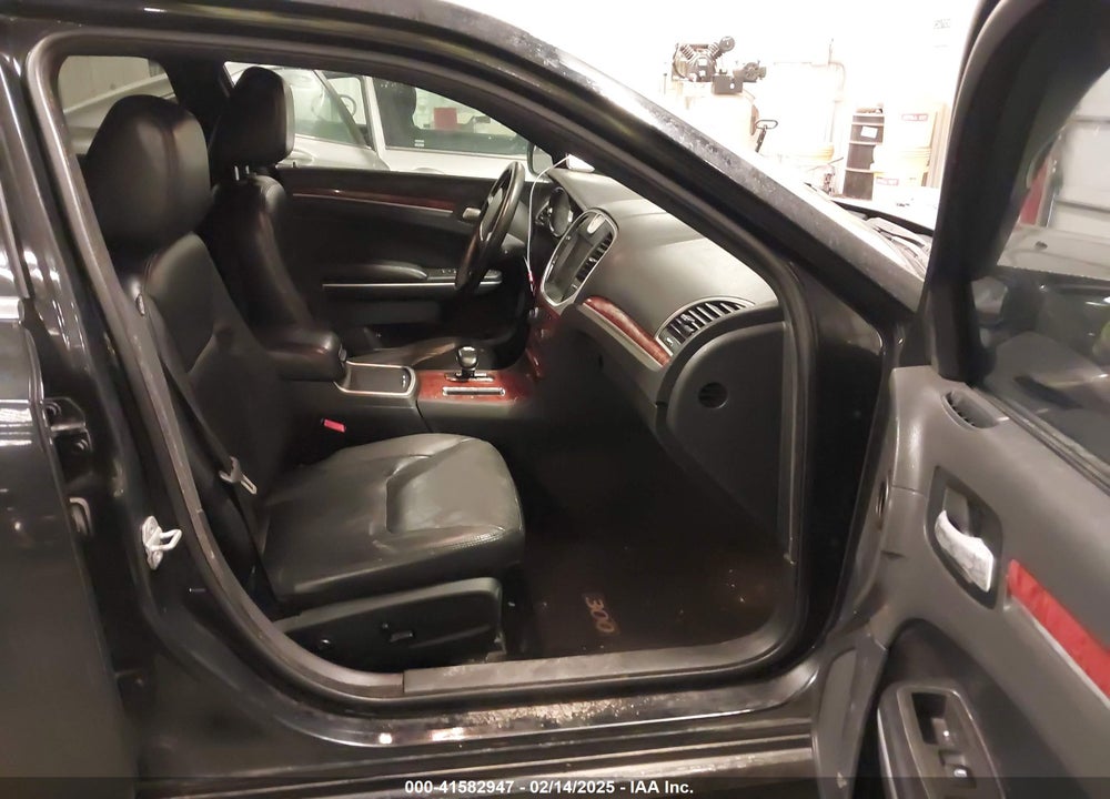 2013 CHRYSLER 300 VIN: 2C3CCAAGXDH519231