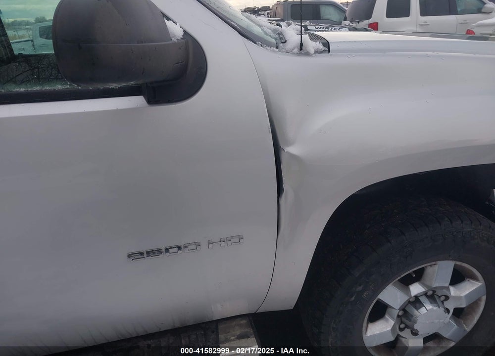 2012 GMC SIERRA 2500HD VIN: 1GT120CG2CF159076