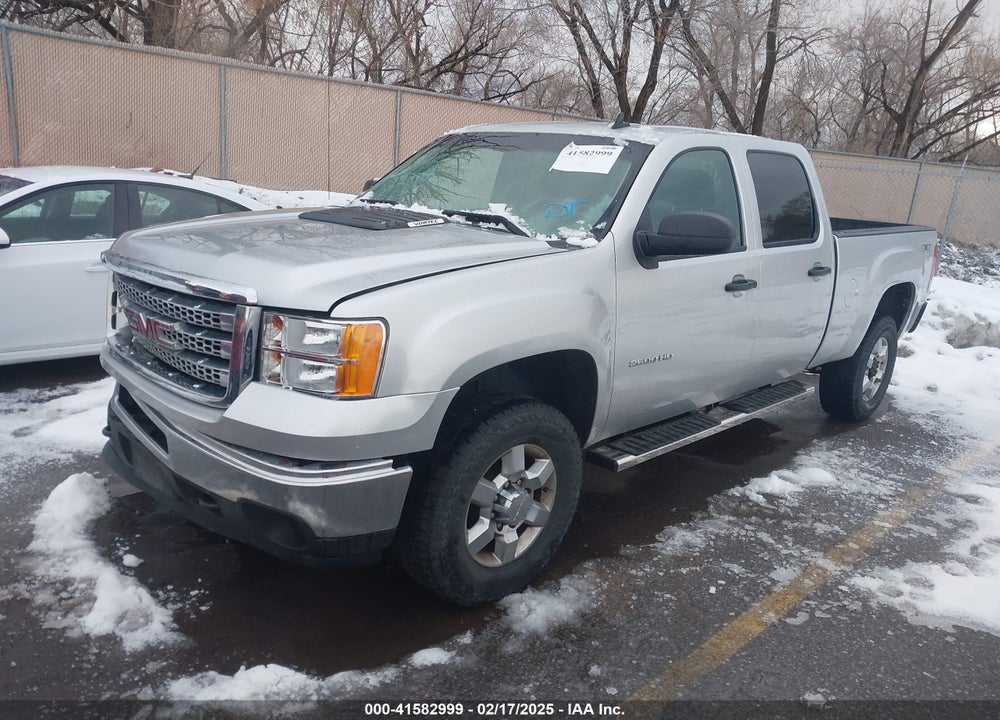 2012 GMC SIERRA 2500HD VIN: 1GT120CG2CF159076