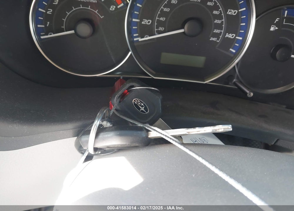 2011 SUBARU FORESTER 2.5X PREMIUM VIN: JF2SHADC1BH757068