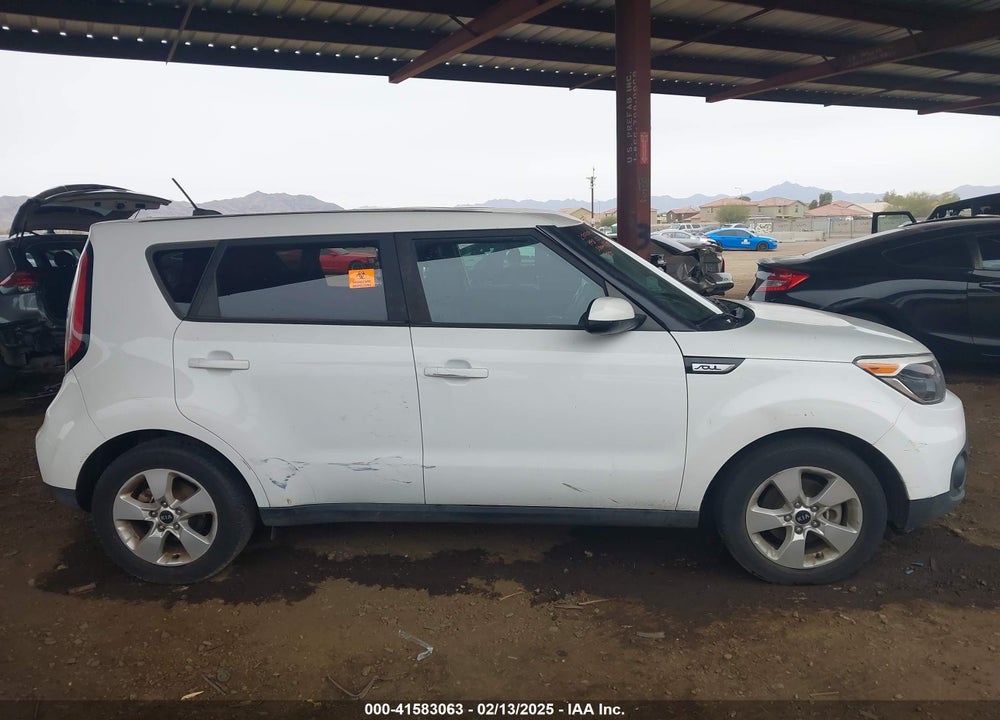 2017 KIA SOUL VIN: KNDJN2A2XH7424855
