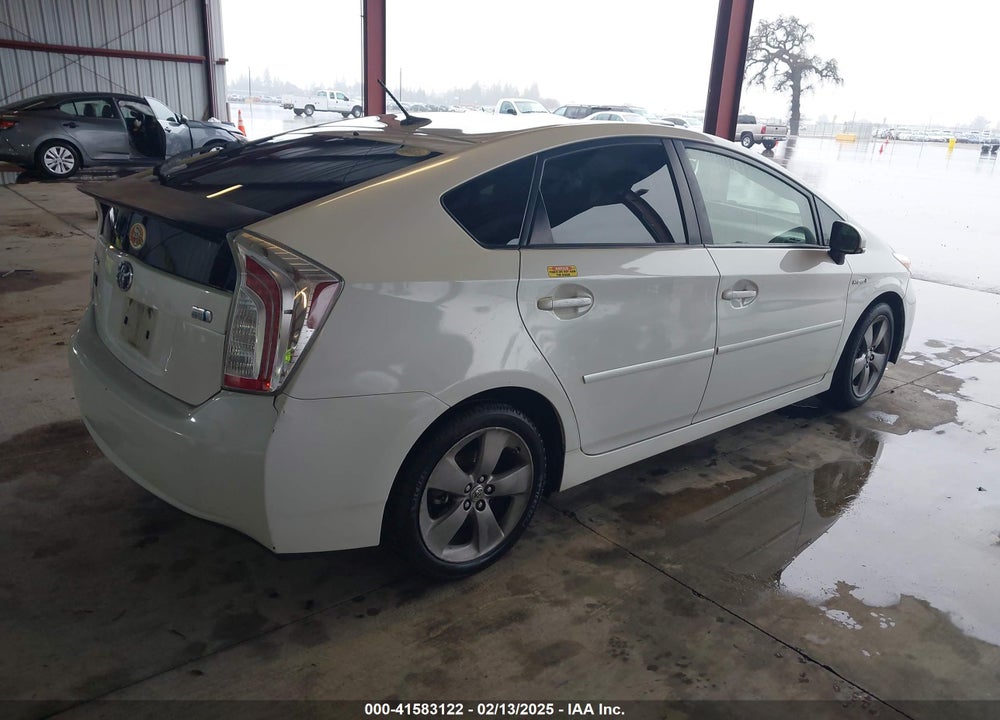 2015 TOYOTA PRIUS PERSONA SERIES SPECIAL EDITION VIN: JTDKN3DU9F0413732