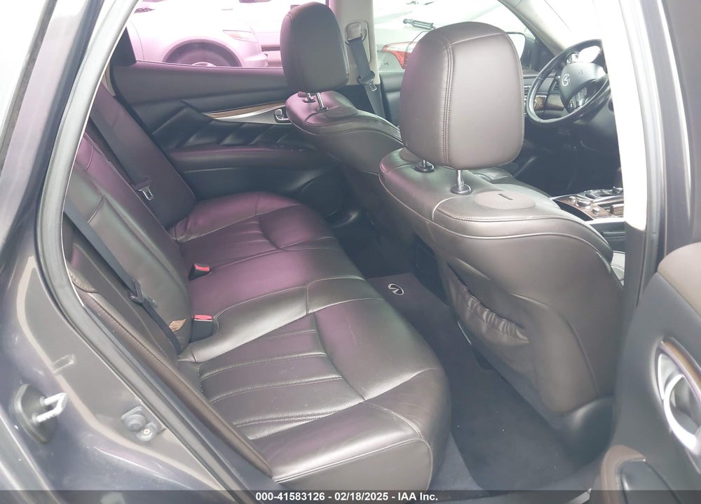 2011 INFINITI M56 VIN: JN1AY1AP6BM520846