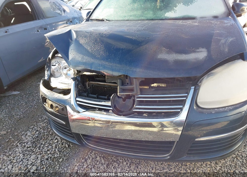 2009 VOLKSWAGEN JETTA VIN: 3VWRM71K79M131423