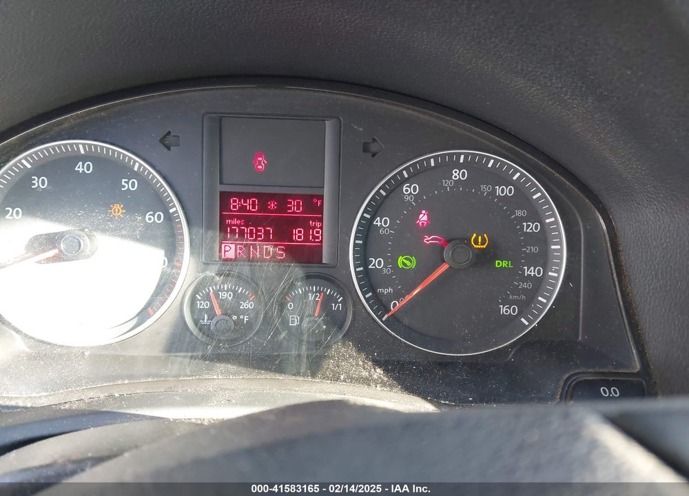 2009 VOLKSWAGEN JETTA VIN: 3VWRM71K79M131423