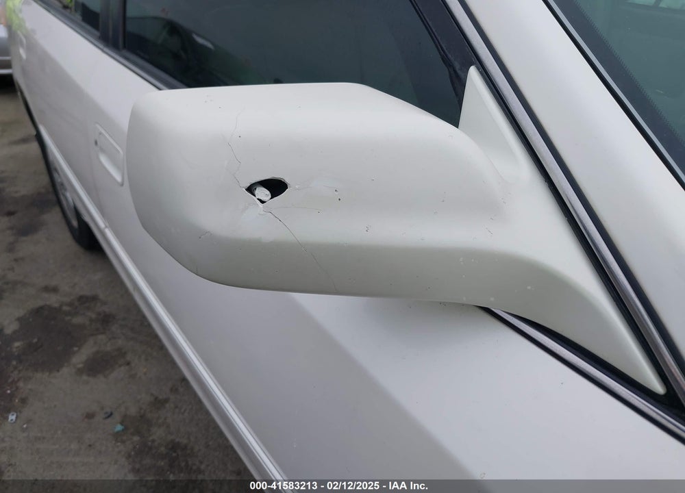 2001 TOYOTA AVALON XLS VIN: 4T1BF28B01U145585