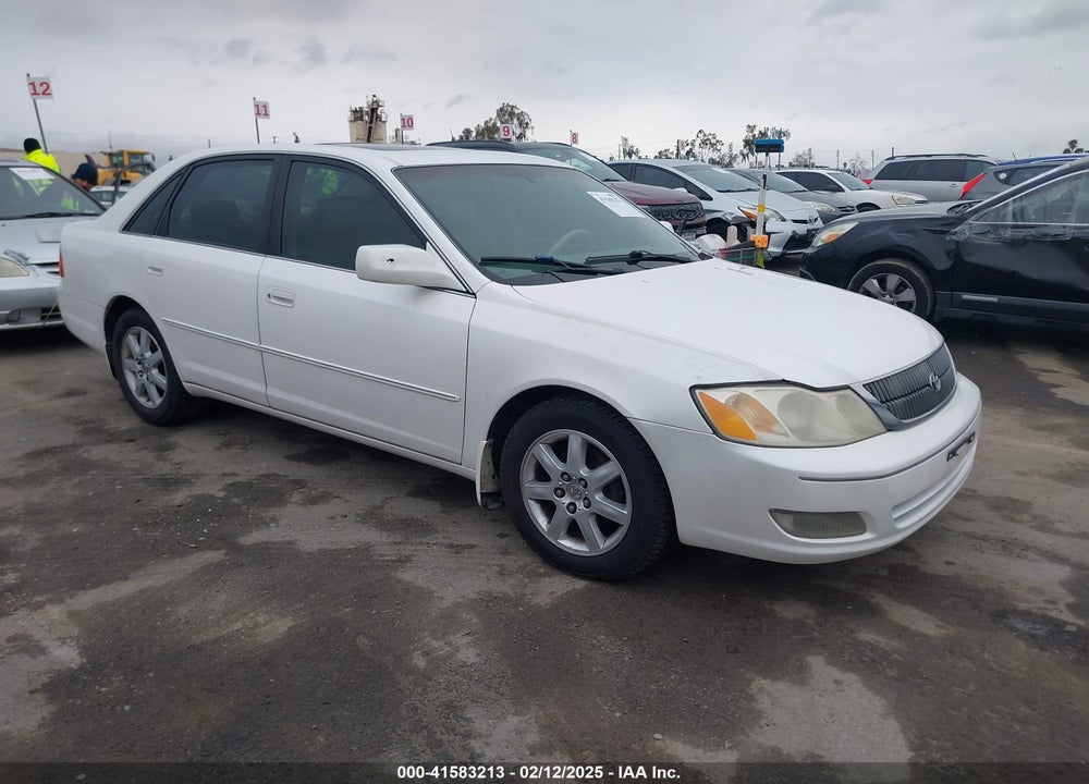 2001 TOYOTA AVALON XLS VIN: 4T1BF28B01U145585