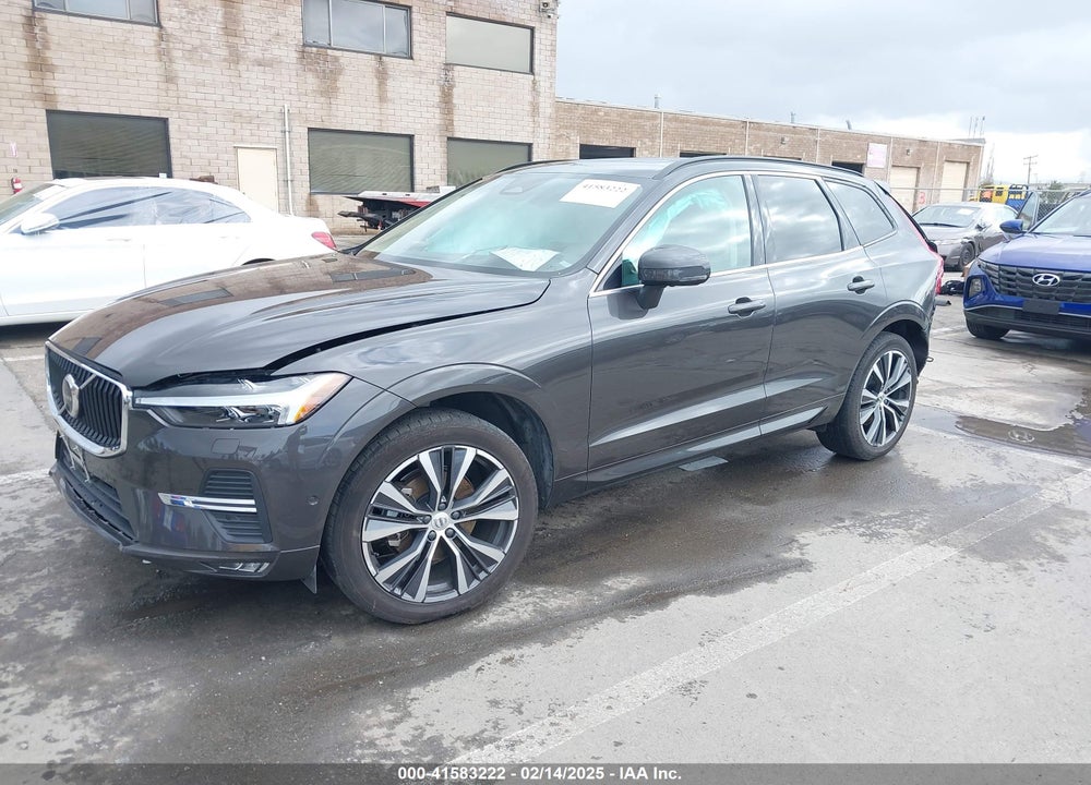 2022 VOLVO XC60 B5 MOMENTUM VIN: YV4L12RK1N1086380