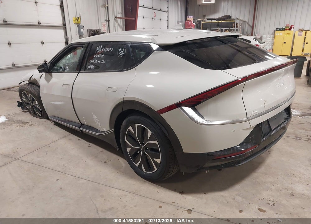 2024 KIA EV6 WIND VIN: KNDC3DLC0R5199312